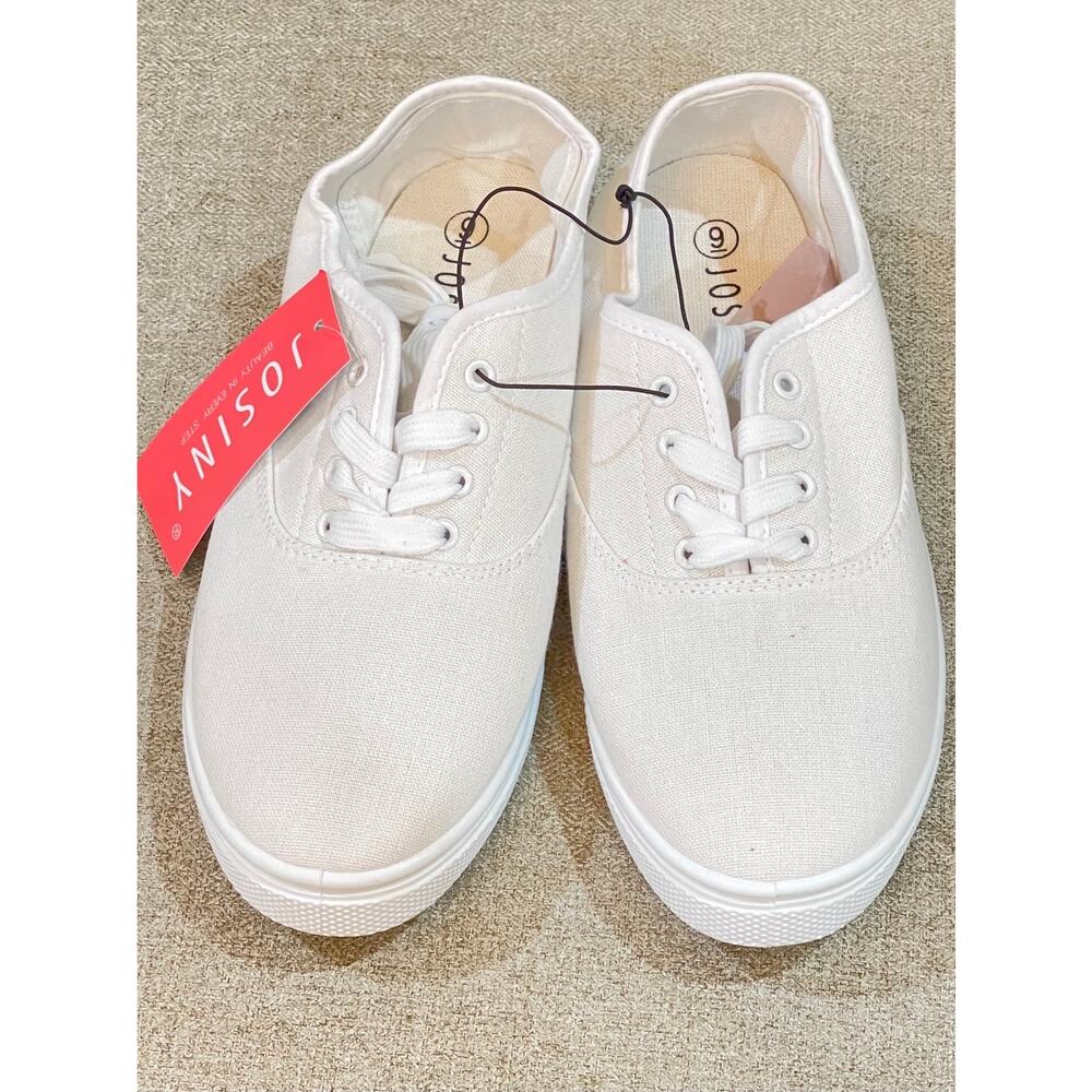 NWT JOSINY Comfort Canvas Low Top Sneaker Women's White size 9